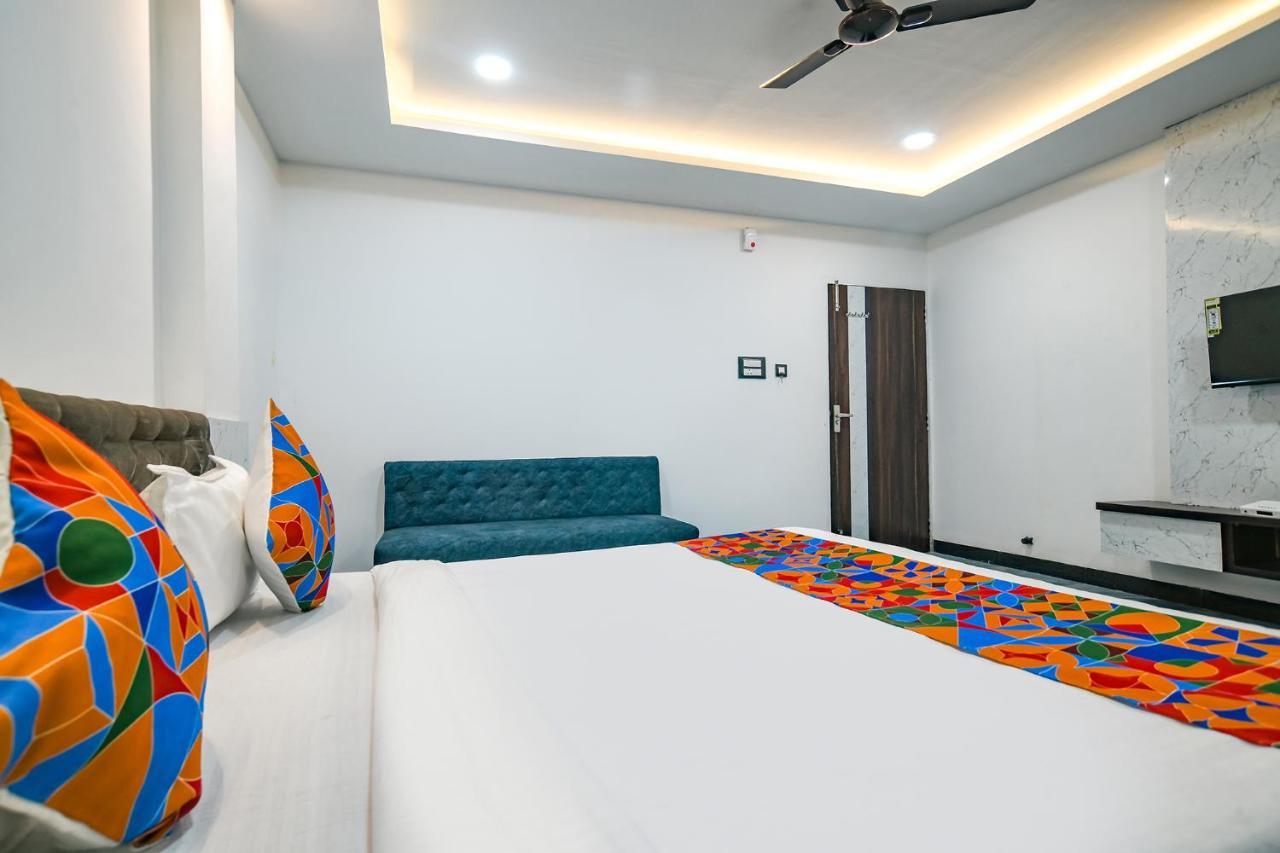 Fabhotel Stay Well Индаур Экстерьер фото
